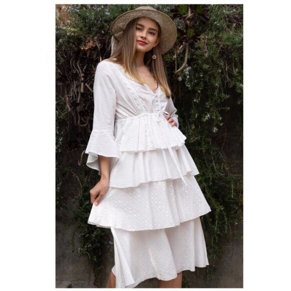 WHITE Woven Dress w/ ruffle layer & flare sleeves - Picture 4 of 9